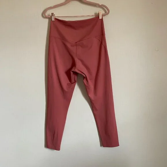 girlfriend collective | Clay Compressive High-Rise Legging Medium 7/8 Length - Picture 6 of 6